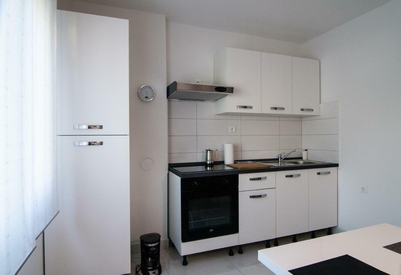 PUY New Renovated Apartment 15 Min From Beach On Foot מראה חיצוני תמונה