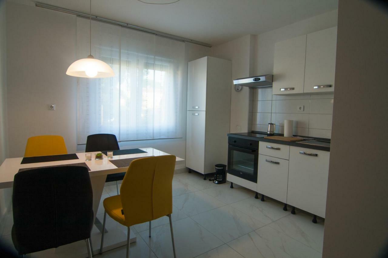 PUY New Renovated Apartment 15 Min From Beach On Foot מראה חיצוני תמונה
