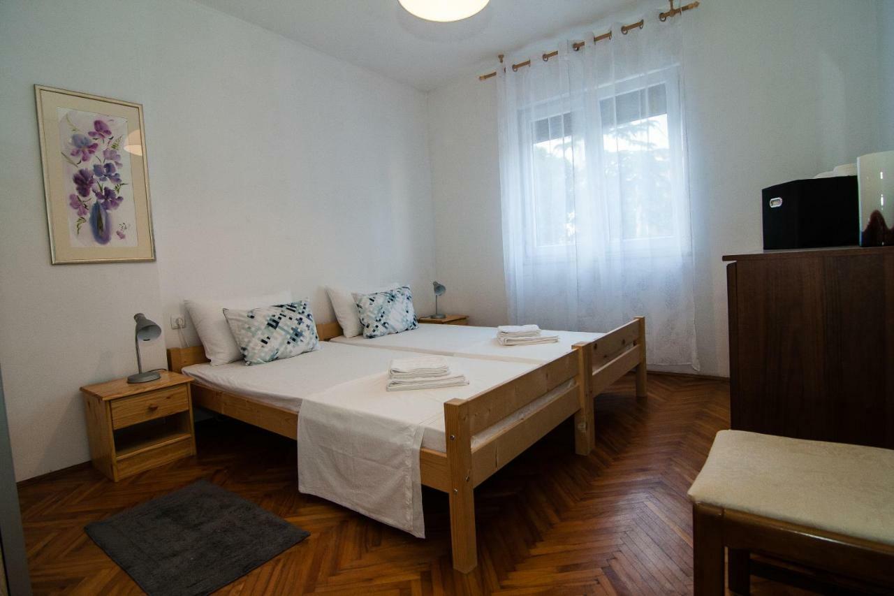 PUY New Renovated Apartment 15 Min From Beach On Foot מראה חיצוני תמונה