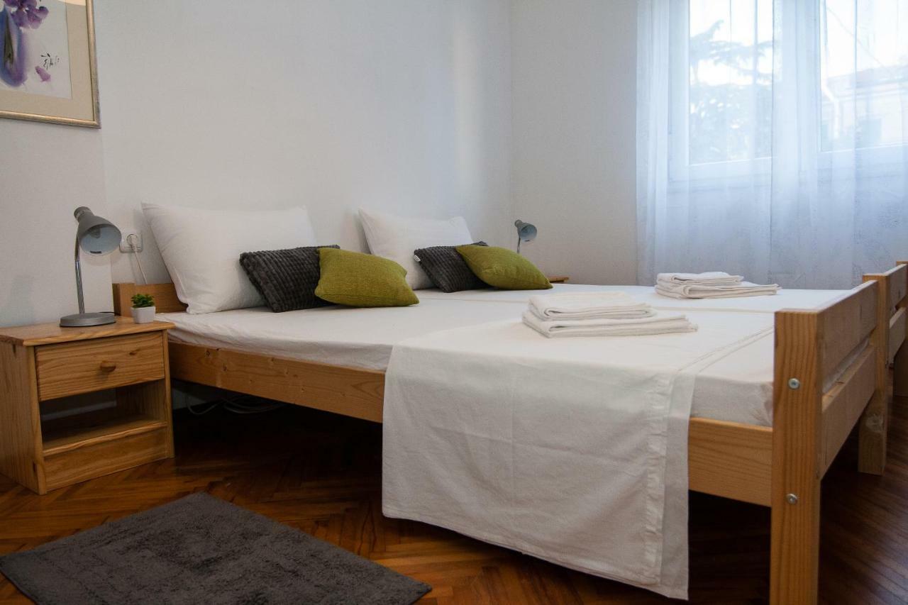 PUY New Renovated Apartment 15 Min From Beach On Foot מראה חיצוני תמונה