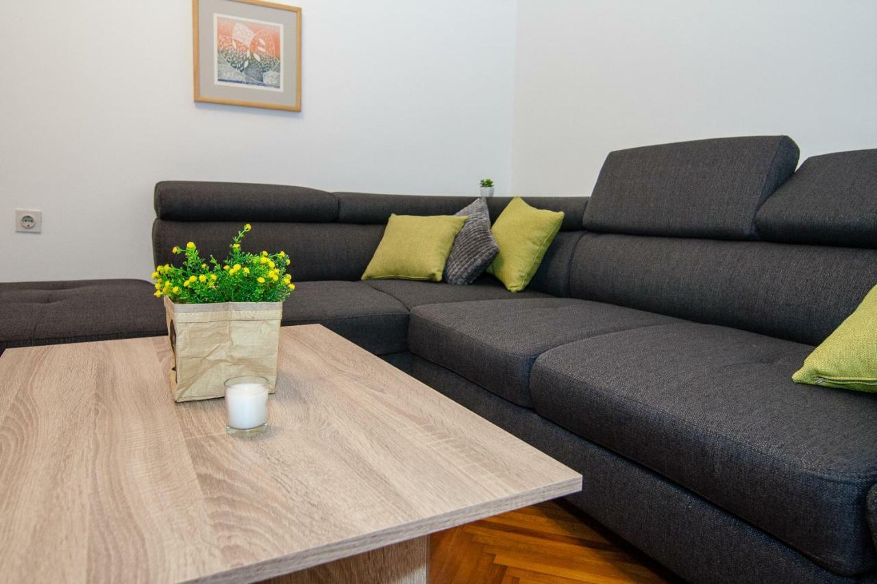 PUY New Renovated Apartment 15 Min From Beach On Foot מראה חיצוני תמונה