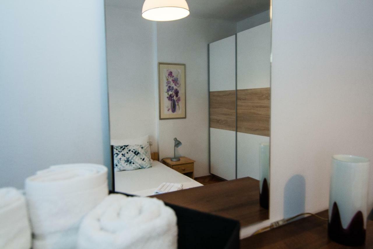 PUY New Renovated Apartment 15 Min From Beach On Foot מראה חיצוני תמונה